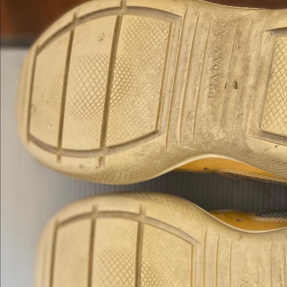 Authentic Patent Leather Prada Yellow/Gray W36.5 - Picture 4 of 4